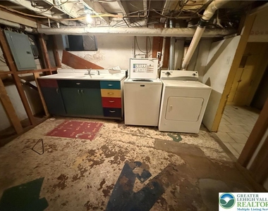 1538 Chew Street - Photo Thumbnail 37