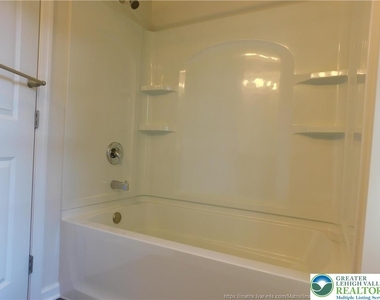 1414 Iron Street - Photo Thumbnail 16