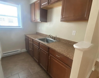 542 2nd Avenue - Photo Thumbnail 6