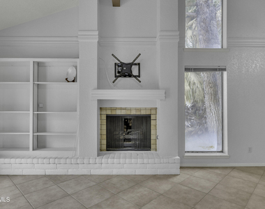 620 Lakeway Drive - Photo Thumbnail 20