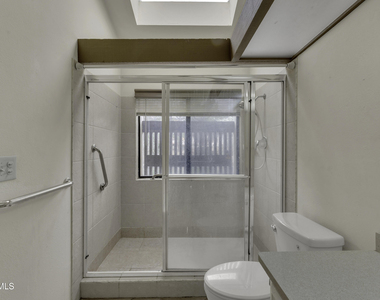 620 Lakeway Drive - Photo Thumbnail 36