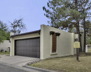 620 Lakeway Drive - Photo Thumbnail 9