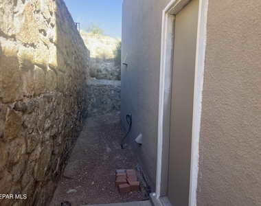 5656 Burning Tree Drive - Photo Thumbnail 5