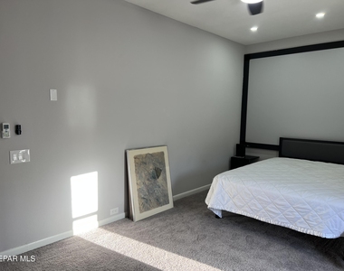 5656 Burning Tree Drive - Photo Thumbnail 57