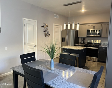 5656 Burning Tree Drive - Photo Thumbnail 28