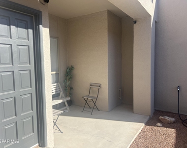 5656 Burning Tree Drive - Photo Thumbnail 2