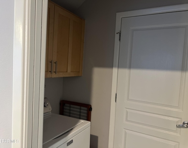 5656 Burning Tree Drive - Photo Thumbnail 37