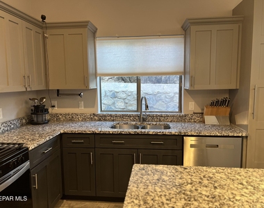 5656 Burning Tree Drive - Photo Thumbnail 34