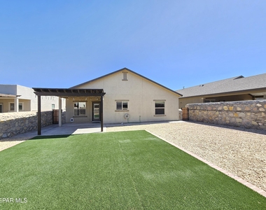 2217 Furtherpoint Place - Photo Thumbnail 25