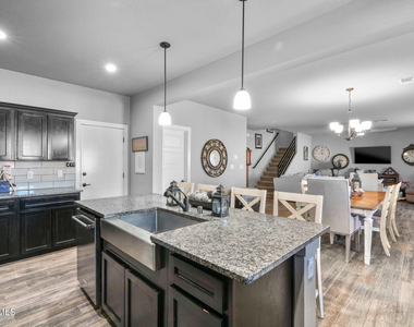 3561 Essence Street - Photo Thumbnail 10