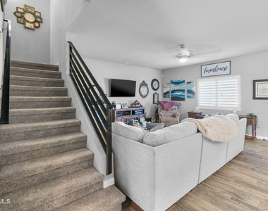 3561 Essence Street - Photo Thumbnail 18