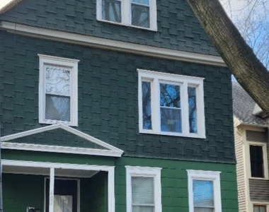 402 Huntington Street - Photo Thumbnail 11