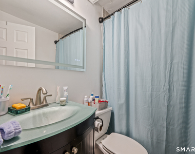 124 Court Street - Photo Thumbnail 14