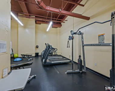 124 Court Street - Photo Thumbnail 16
