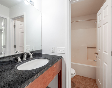 1030 Federal Road - Photo Thumbnail 16