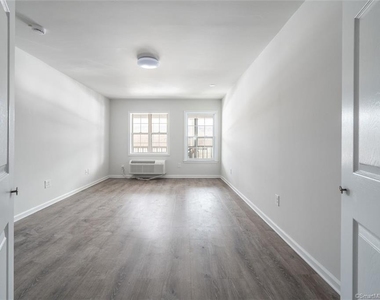 1030 Federal Road - Photo Thumbnail 9
