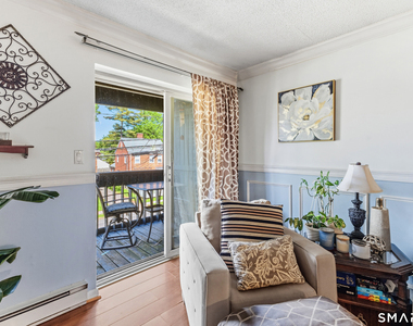 136 Kane Street - Photo Thumbnail 6