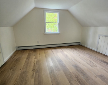 13 Joemar Road - Photo Thumbnail 5