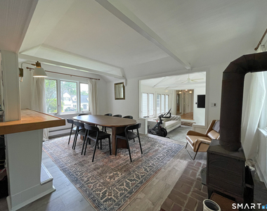 48 Hilton Street - Photo Thumbnail 13