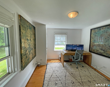 48 Hilton Street - Photo Thumbnail 9