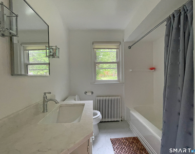 48 Hilton Street - Photo Thumbnail 10