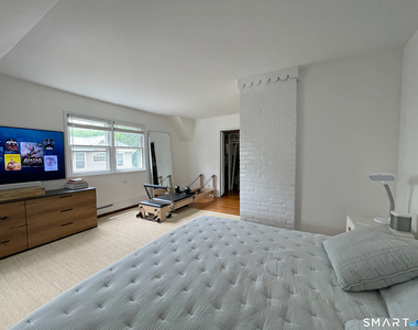 48 Hilton Street - Photo Thumbnail 19
