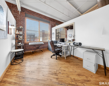 325 Lafayette Street - Photo Thumbnail 12