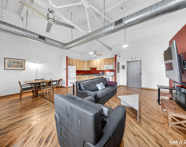 325 Lafayette Street - Photo Thumbnail 2