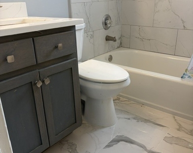 1046 Main Street - Photo Thumbnail 7