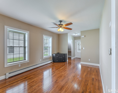 31 Suffield Street - Photo Thumbnail 1
