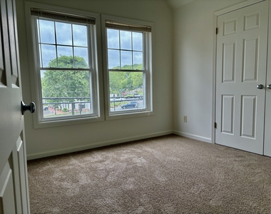 79 Danbury Road - Photo Thumbnail 6
