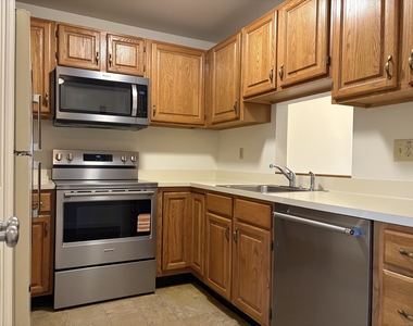 79 Danbury Road - Photo Thumbnail 2