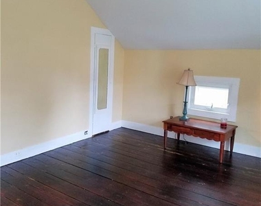 111 North Street - Photo Thumbnail 10