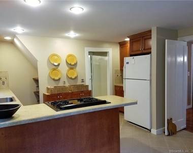111 North Street - Photo Thumbnail 4