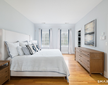82 Westover Avenue - Photo Thumbnail 10