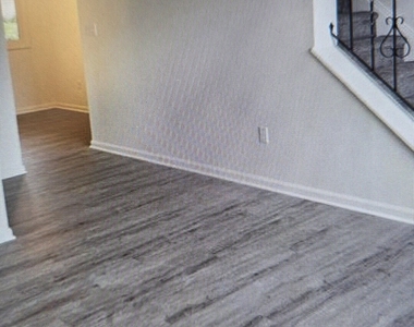 18 Allen Court - Photo Thumbnail 12
