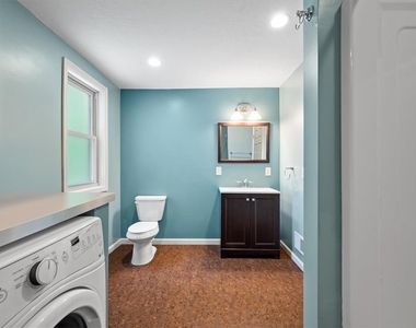 38 Pasadena Street - Photo Thumbnail 12