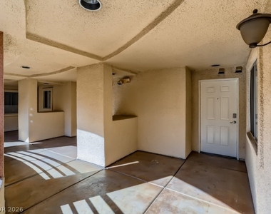 260 E Flamingo Road - Photo Thumbnail 3