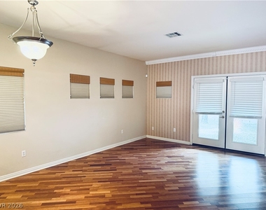 10529 Allthorn Avenue - Photo Thumbnail 1