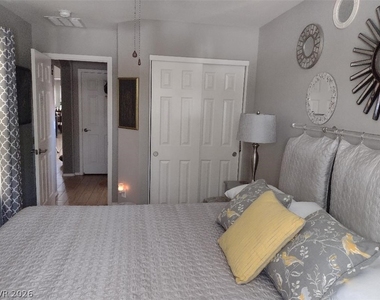 5841 Montina Vines Street - Photo Thumbnail 24