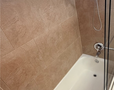 4744 W Twain Avenue - Photo Thumbnail 14