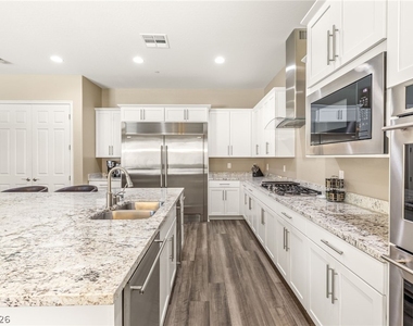 1133 Pandora Canyon Street - Photo Thumbnail 6