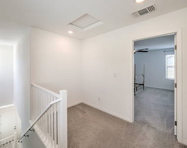 8051 Adelaide Hills Street - Photo Thumbnail 14