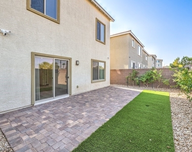 8051 Adelaide Hills Street - Photo Thumbnail 35