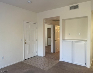 9470 Peace Way - Photo Thumbnail 5