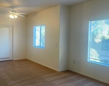 9470 Peace Way - Photo Thumbnail 11