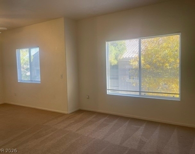 9470 Peace Way - Photo Thumbnail 12