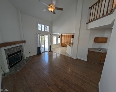 8432 Airmont Court - Photo Thumbnail 6