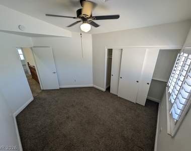 8432 Airmont Court - Photo Thumbnail 25
