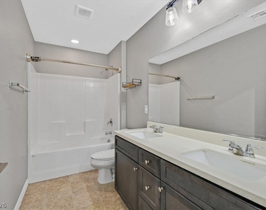 6249 Echo Mountain Street - Photo Thumbnail 19